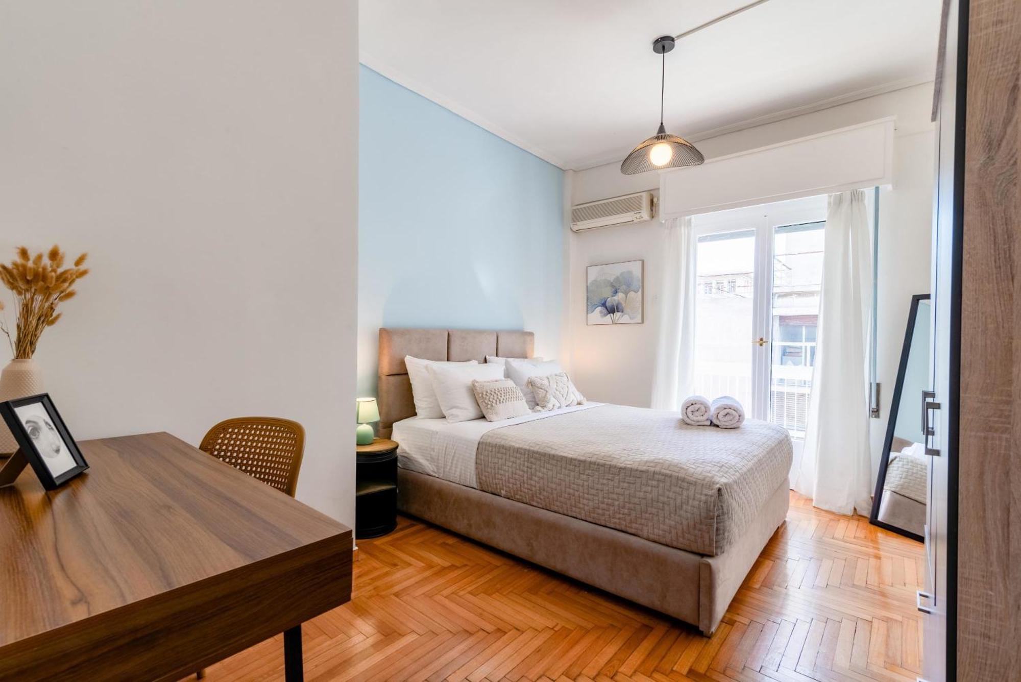 아테네 Exarchia Artistic Getaway For Groups 아파트 외부 사진