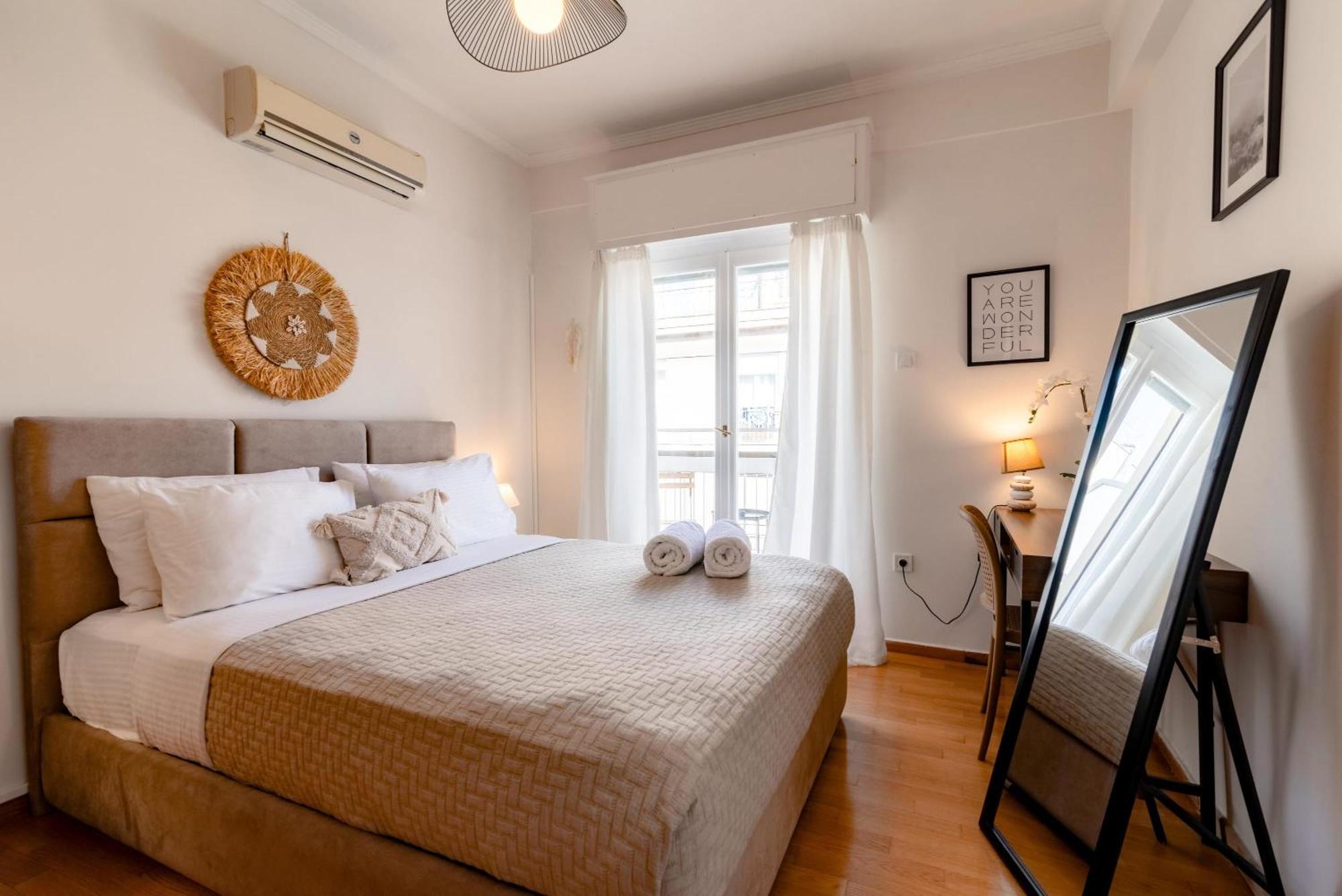 아테네 Exarchia Artistic Getaway For Groups 아파트 외부 사진